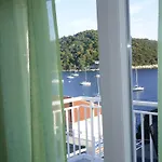 Pavlic * Saplunara