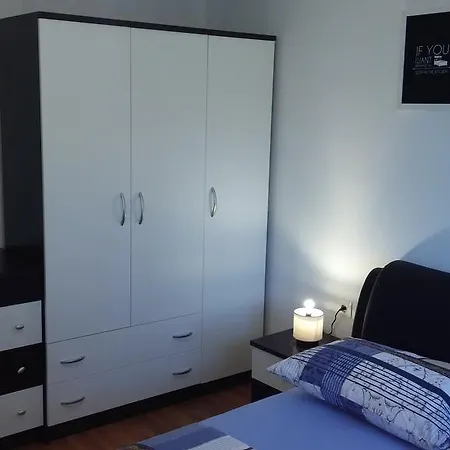 Pavlic Apartment